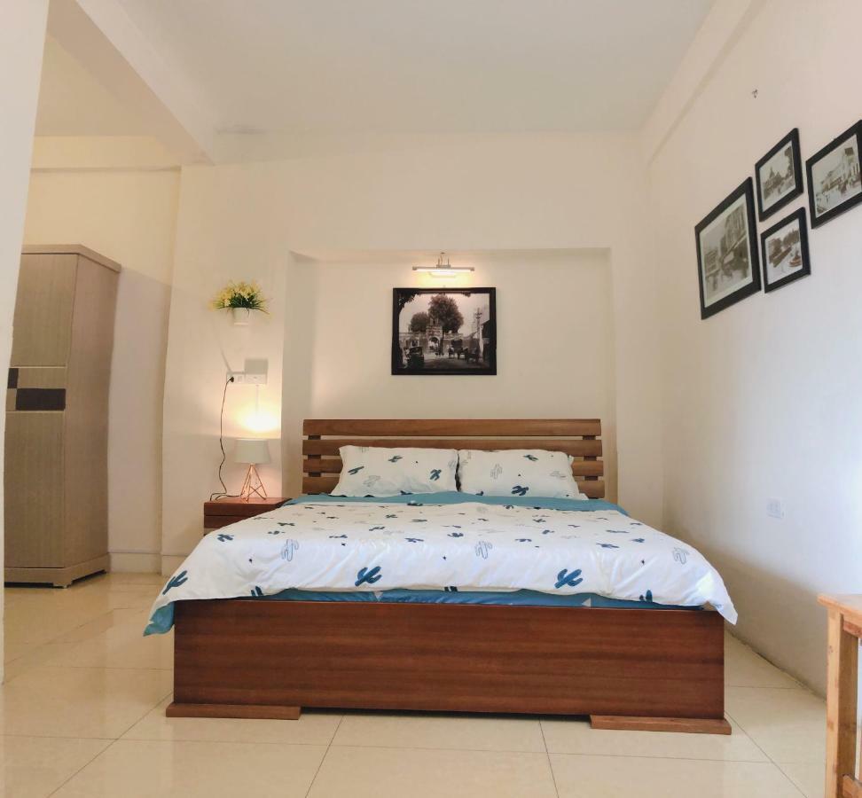 Parklane Central Hanoi Hotel Bagian luar foto